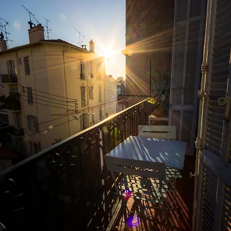 Maison Toesca - Old Charm & Sunny Balcony * 칸느